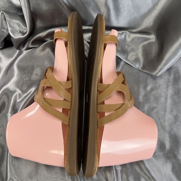 Crown Brown Women's Sandals - Picture 8 of 16